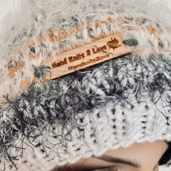 Hand Knits 2 Love Slouch Beanie Hat Cap Mohair Silver Flower Button Stylish Cozy main image 5